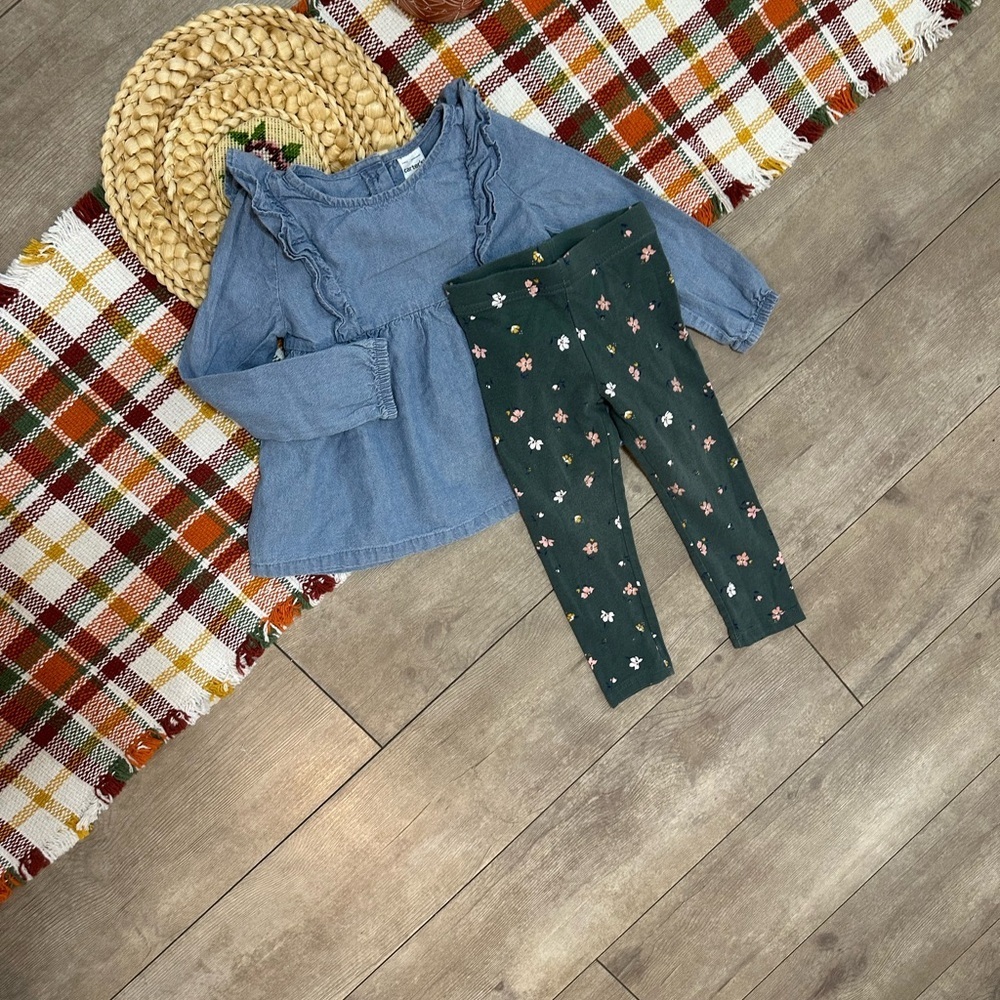 Carter’s 2T Toddler Girl Chambray Blouse & Floral Leggings Outfit Set - Picture 4 of 13